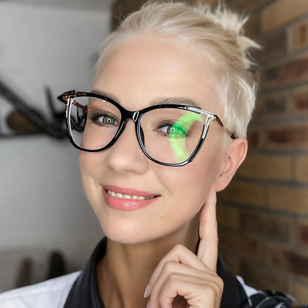 Cat-eye Black Eyeglasses