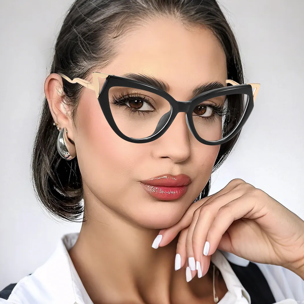Cat-eye Tortoiseshell Eyeglasses