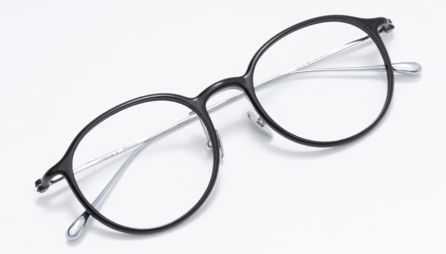 best glasses for oval face shape