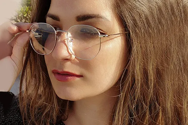 Guide to buying the best silver frame glasses