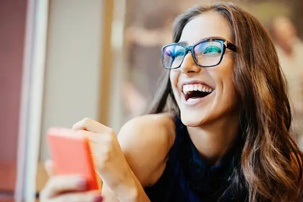 How to find the best glasses for small faces?