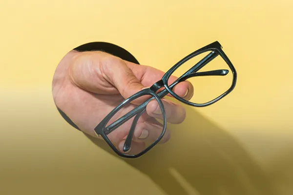 Acetate glasses: what you haven't known