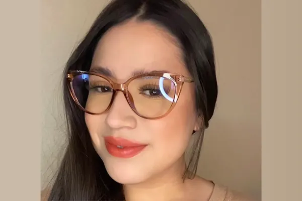 Stay in Trend with the Latest Eyewear Fashions: A Guide to EFE's Diverse glasses
