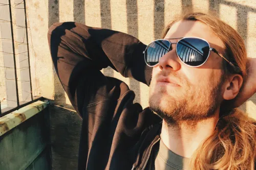 EFE's Aviator Glasses: Your Affordable Alternative to Ray-Bans